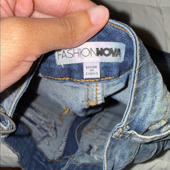 Cargo Mini Skirt - Picture 3 of 4